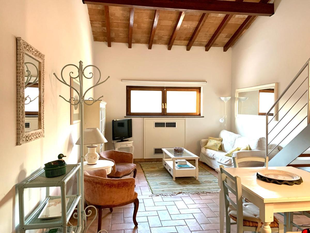 Agriturismo Potrero Grande Sul Lago Di Martignano Con Spiaggia Campagnano Di Roma Luaran gambar