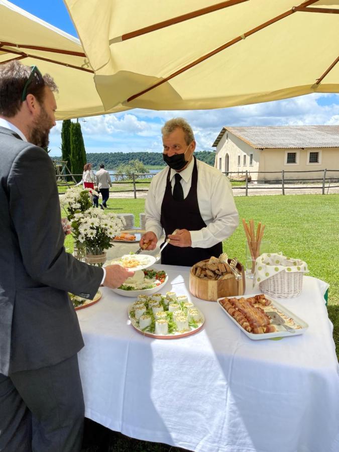 Agriturismo Potrero Grande Sul Lago Di Martignano Con Spiaggia Campagnano Di Roma Luaran gambar
