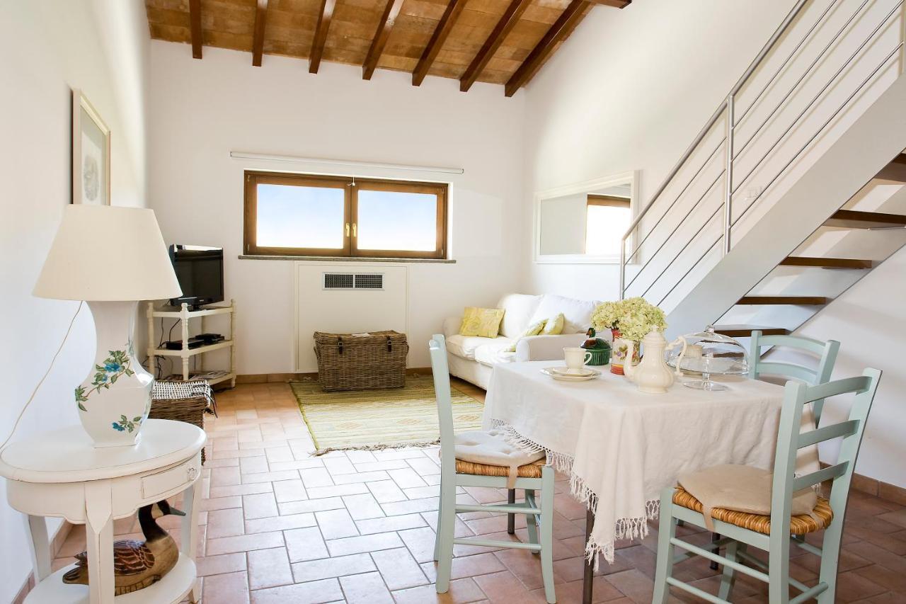 Agriturismo Potrero Grande Sul Lago Di Martignano Con Spiaggia Campagnano Di Roma Luaran gambar